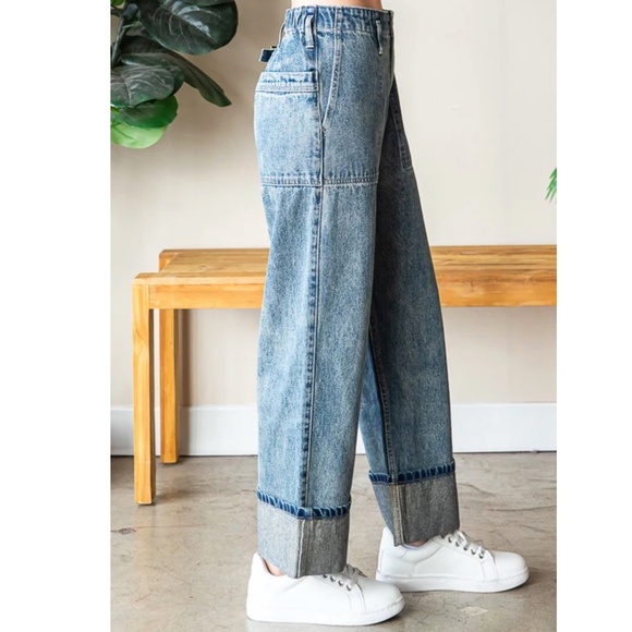 Oli & Hali medium wash stretchy waist cuffed denim jeans - Picture 5 of 6